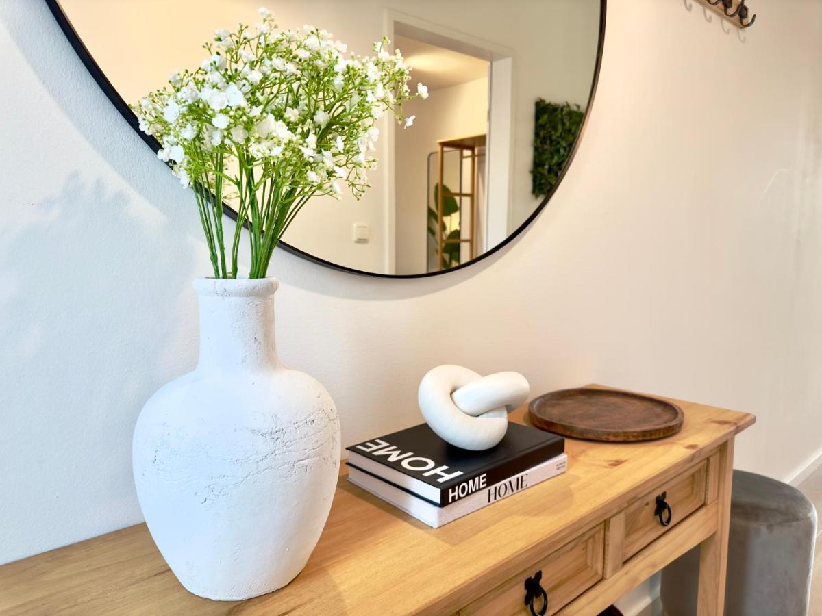 Flair Apartments Vorarlberg - Stilvolles Wohnen Nahe Bodensee & Alpen - Kueche, Balkon & Gratis Parkplatz بريجنتس المظهر الخارجي الصورة