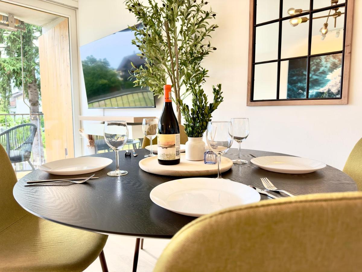 Flair Apartments Vorarlberg - Stilvolles Wohnen Nahe Bodensee & Alpen - Kueche, Balkon & Gratis Parkplatz بريجنتس المظهر الخارجي الصورة