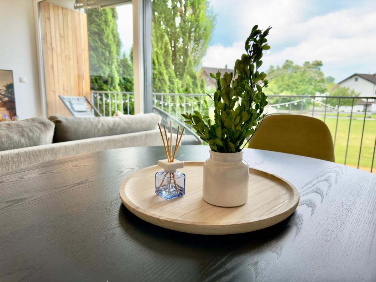 Flair Apartments Vorarlberg - Stilvolles Wohnen Nahe Bodensee & Alpen - Kueche, Balkon & Gratis Parkplatz بريجنتس المظهر الخارجي الصورة