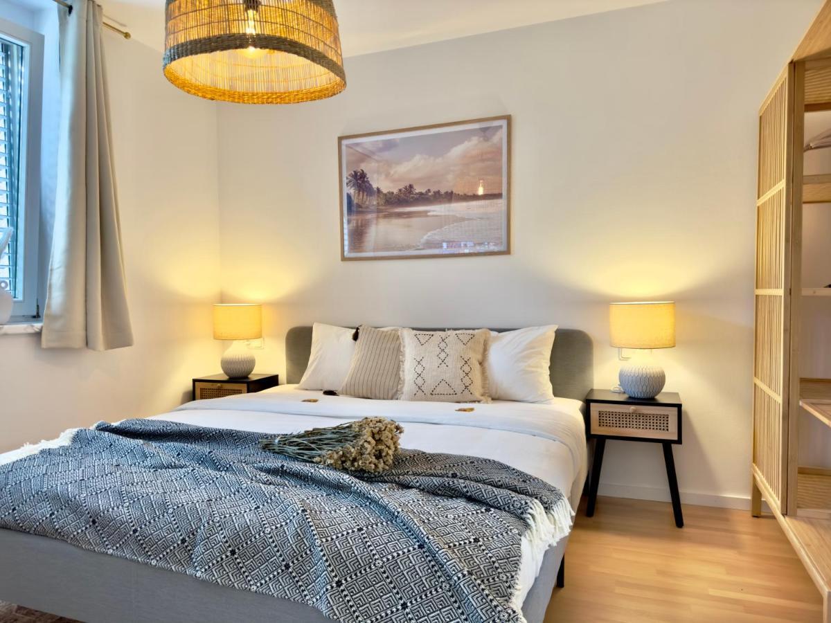 Flair Apartments Vorarlberg - Stilvolles Wohnen Nahe Bodensee & Alpen - Kueche, Balkon & Gratis Parkplatz بريجنتس المظهر الخارجي الصورة